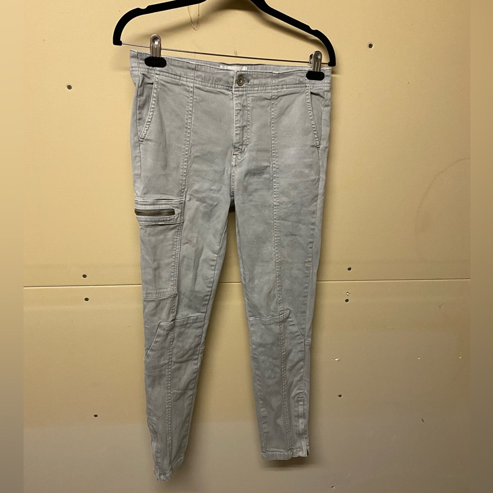 PANTS | Women’s Anthropologie utility pants size 28 (fit snug)
